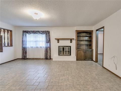 415 E Carson Ln, Mustang, OK 73064 photo 5