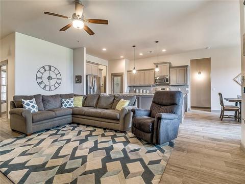1329 Atalon Dr, Moore, OK 73160 photo 5