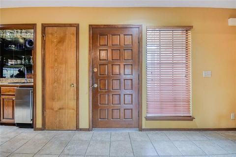 2106 Timbercrest Pl, Norman, OK 73071 photo 4