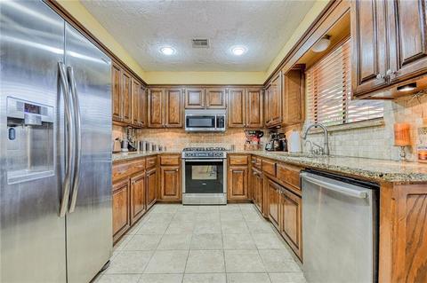 2106 Timbercrest Pl, Norman, OK 73071 photo 17