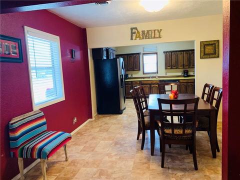 702 N 4th St, Marlow, OK 73055 photo 5