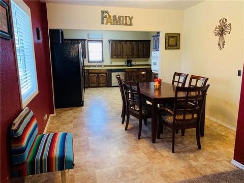 702 N 4th St, Marlow, OK 73055 photo 4