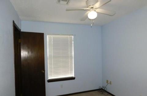 313 Robbin Cir, Noble, OK 73068 photo 11