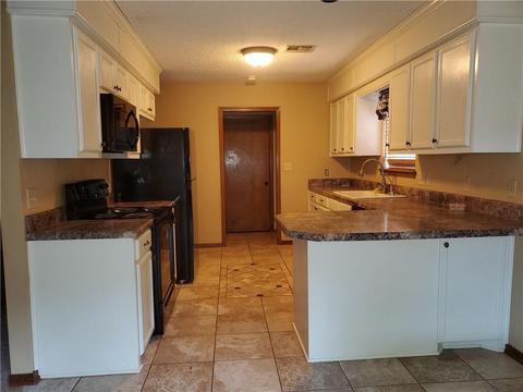 3205 Quail Cir, Altus, OK 73521 photo 9