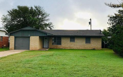 1012 S Park Ln, Altus, OK 73521 photo 1