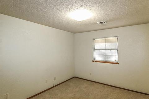 116 Pine Tree Ln, Norman, OK 73072 photo 27