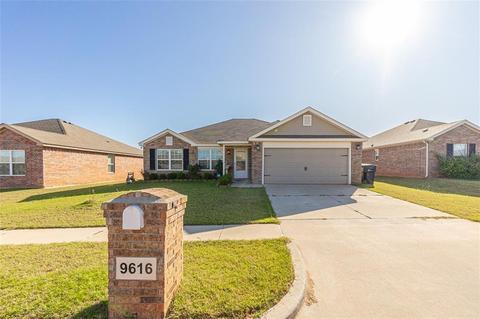 9616 Ella Ln, Moore, OK 73160 photo 1