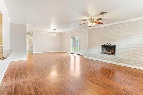 304 Sequoyah Ln, Altus, OK 73521 photo 12