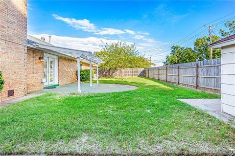 304 Sequoyah Ln, Altus, OK 73521 photo 32