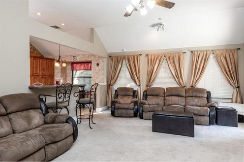 405 Baker St, Norman, OK 73072 photo 6