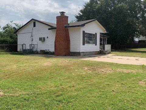 102 Robin Ln, Tecumseh, OK 74873 photo 3