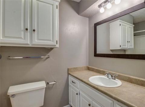 1708 Lionsgate Cir, Bethany, OK 73008 photo 20
