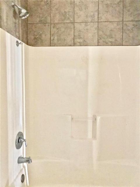305 N Walnut Ave, Erick, OK 73645 photo 8