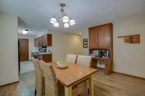821 Lakecrest Dr, Moore, OK 73170 photo 15