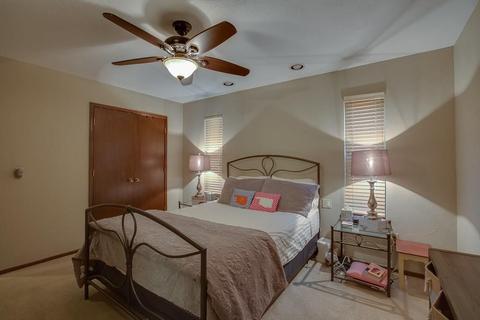 821 Lakecrest Dr, Moore, OK 73170 photo 19