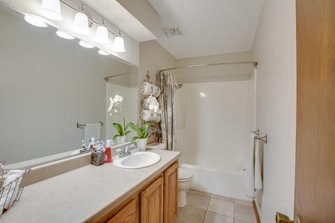 821 Lakecrest Dr, Moore, OK 73170 photo 16