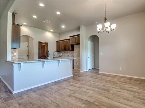 5752 Cedar Tree Cir, Guthrie, OK 73044 photo 5