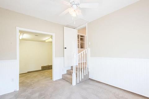 109 E 11th St, Edmond, OK 73012 photo 9