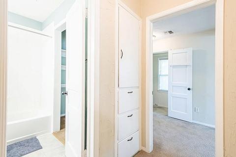 109 E 11th St, Edmond, OK 73012 photo 14