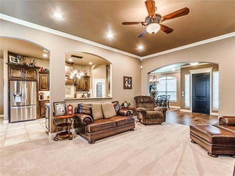 217 Summit Crest Ln, Norman, OK 73071 photo 7