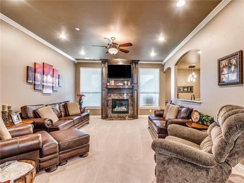 217 Summit Crest Ln, Norman, OK 73071 photo 4