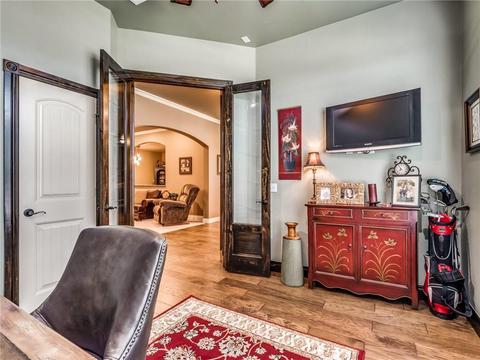 217 Summit Crest Ln, Norman, OK 73071 photo 27