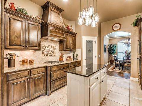 217 Summit Crest Ln, Norman, OK 73071 photo 9