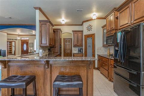 1900 Mead Ln, Moore, OK 73170 photo 14