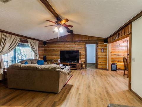 31204 Memorial Rd, Mcloud, OK 74851 photo 6