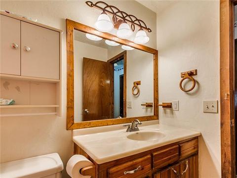 31204 Memorial Rd, Mcloud, OK 74851 photo 22