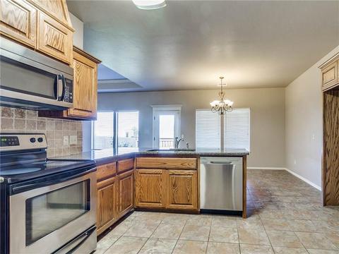 1836 Preakness Path, Guthrie, OK 73044 photo 12