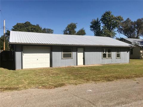 511 W 5th, Erick, OK 73645 photo 1