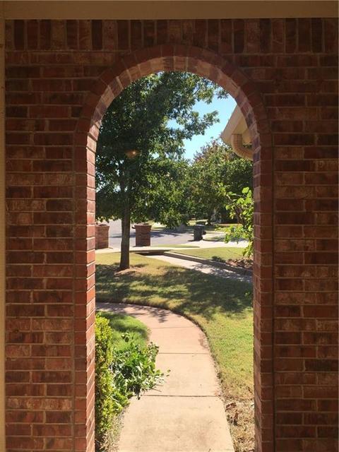 2801 Devonshire Dr, Norman, OK 73071 photo 2
