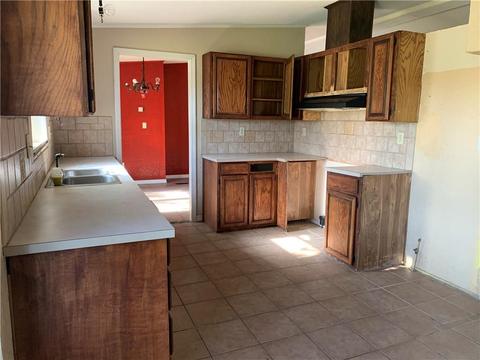 521 E Grant St, Agra, OK 74824 photo 8