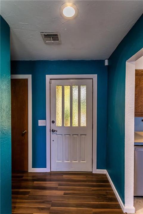 507 E Roh, Thomas, OK 73669 photo 3