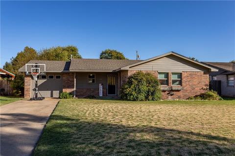 507 E Roh, Thomas, OK 73669 photo 1