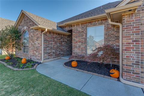 920 Ryan Rd, Moore, OK 73160 photo 3
