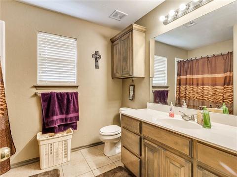 3100 Maple Ln, Moore, OK 73170 photo 10