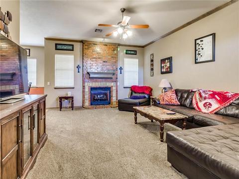 3100 Maple Ln, Moore, OK 73170 photo 5
