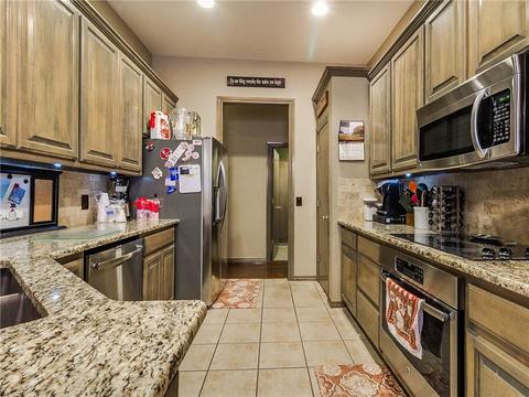 3100 Maple Ln, Moore, OK 73170 photo 12