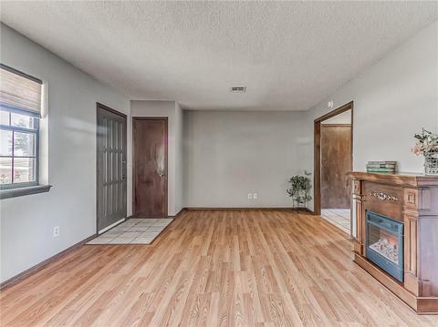 203 Apollo Pl, Guthrie, OK 73044 photo 8