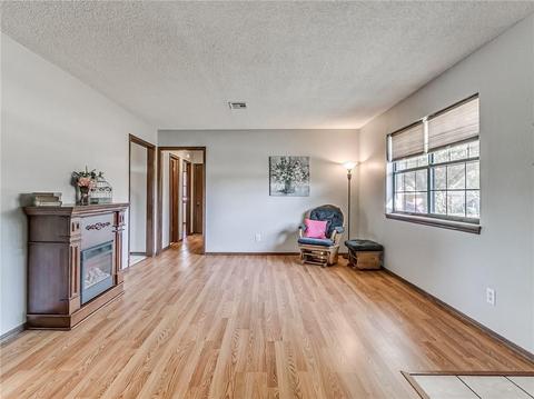 203 Apollo Pl, Guthrie, OK 73044 photo 5