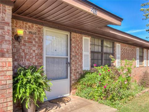 203 Apollo Pl, Guthrie, OK 73044 photo 2