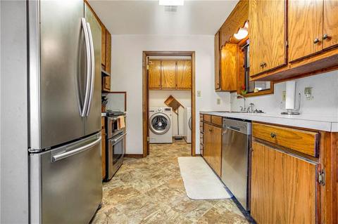 407 E Hahn St, Granite, OK 73547 photo 9