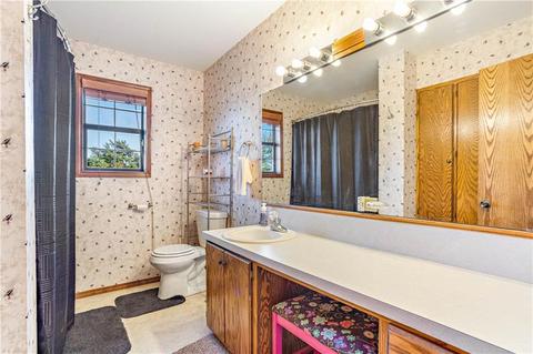 407 E Hahn St, Granite, OK 73547 photo 16