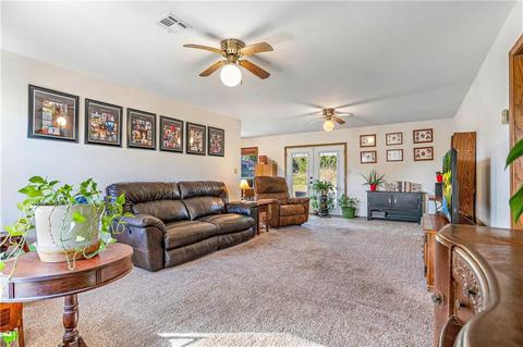 407 E Hahn St, Granite, OK 73547 photo 7