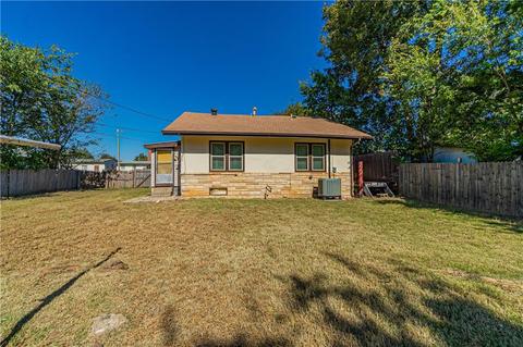 122 E Frank St, Norman, OK 73071 photo 7