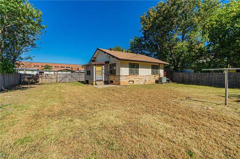 122 E Frank St, Norman, OK 73071 photo 8