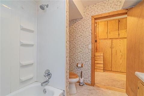 122 E Frank St, Norman, OK 73071 photo 24