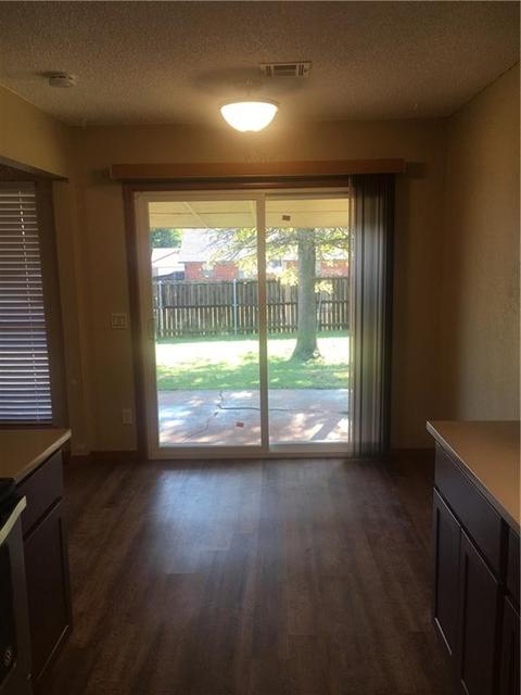1000 Silver Maple, Moore, OK 73160 photo 31